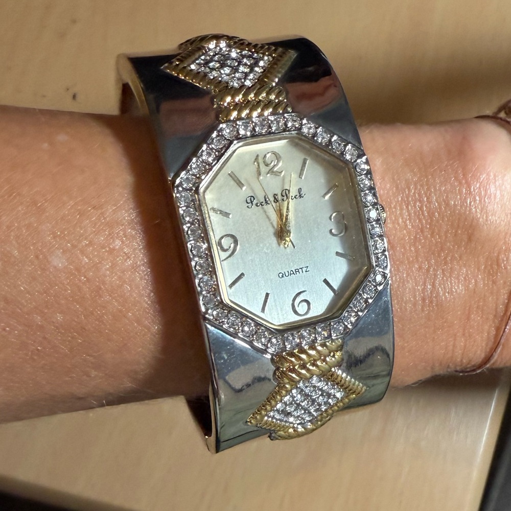 Peck & Peck Gold and Silver Women's Watch - Picture 2 of 4